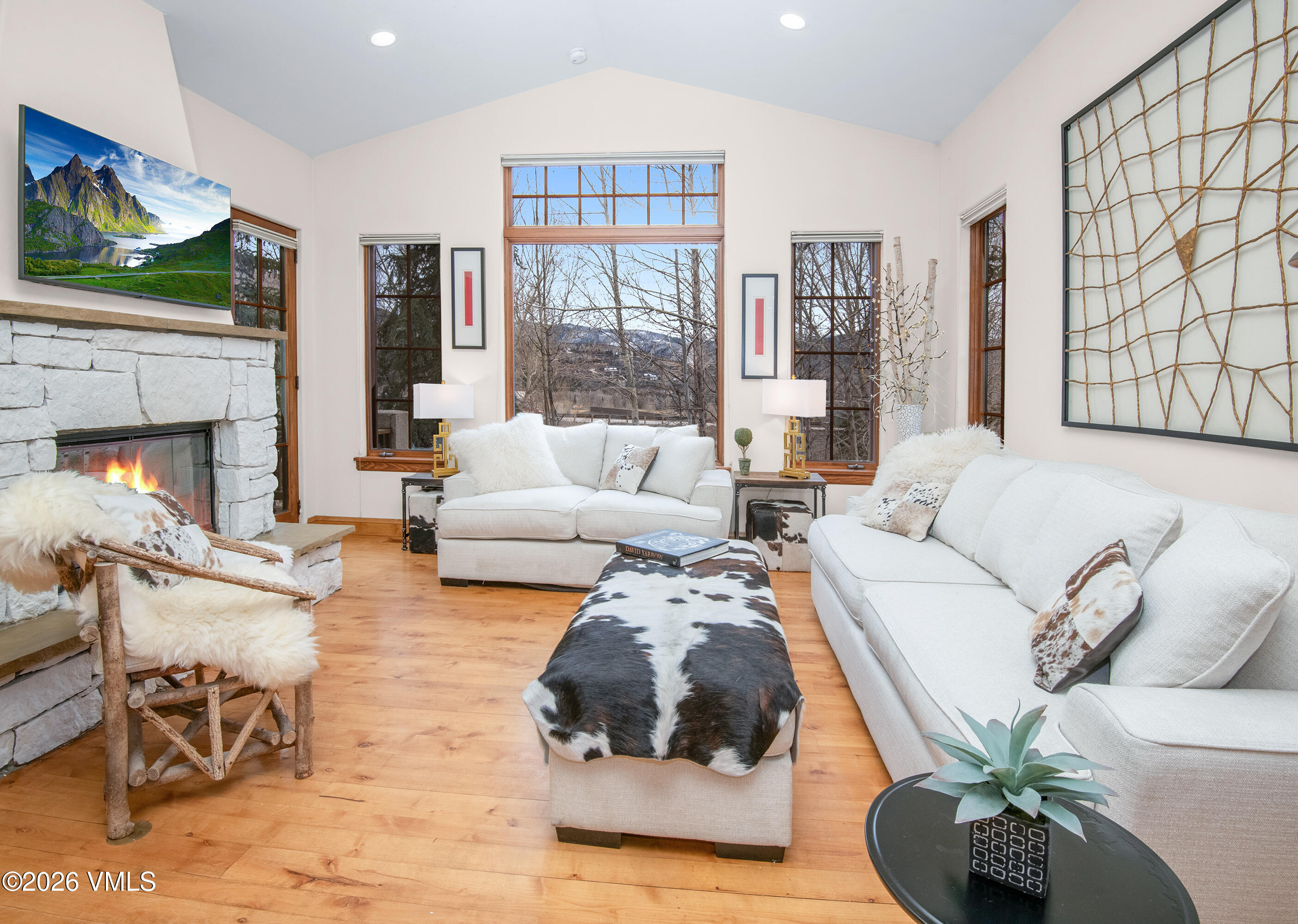 280 Hackamore Road