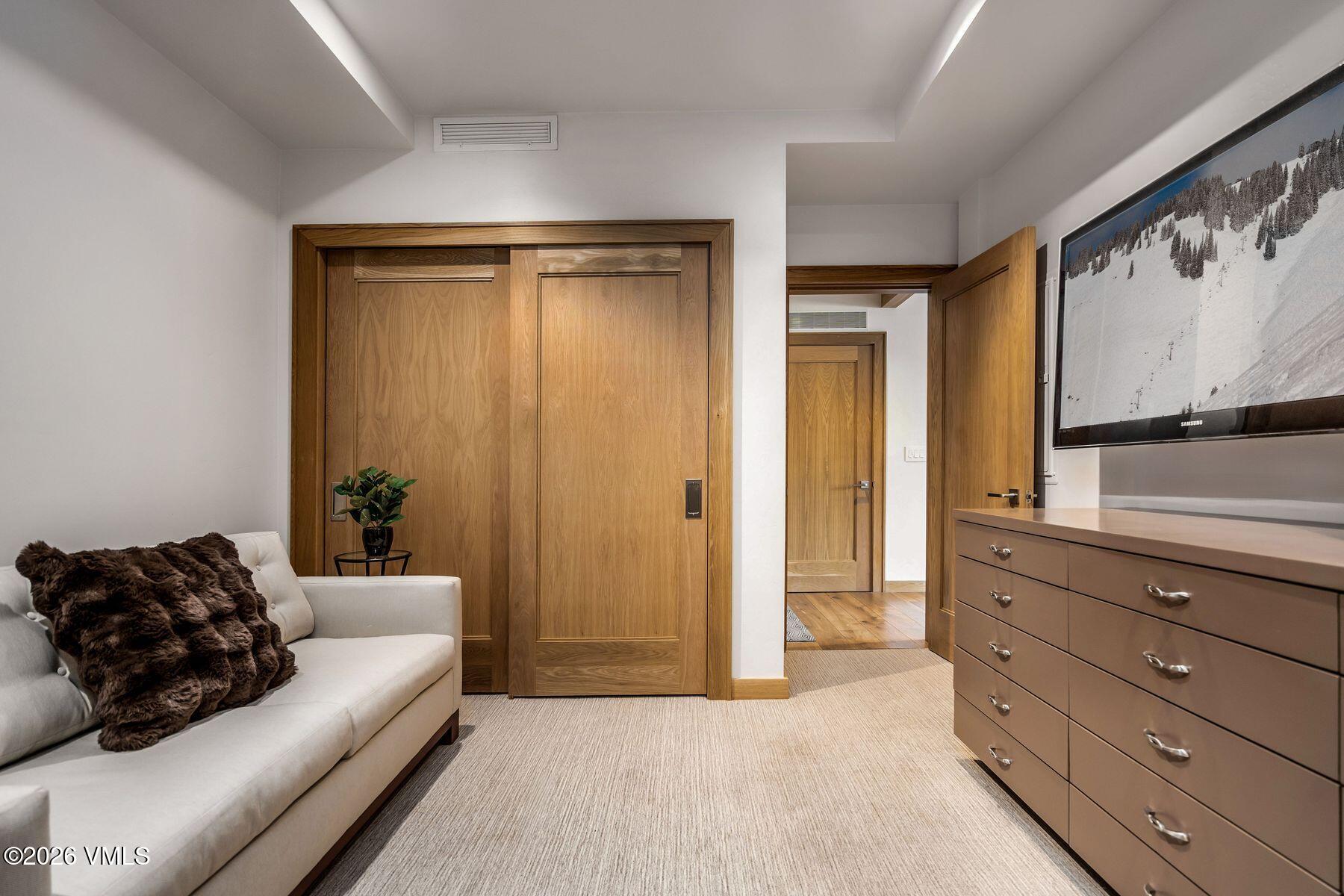 1 Waterfront Way 101