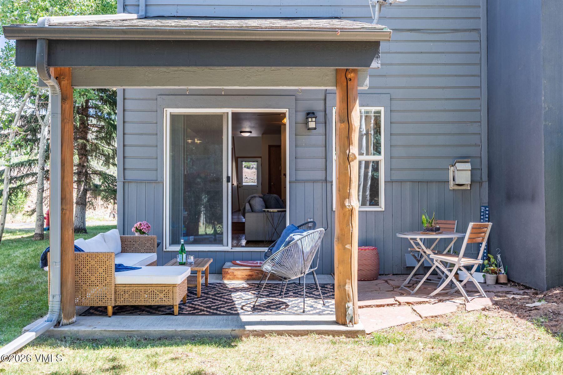 107 Stonegate Circle