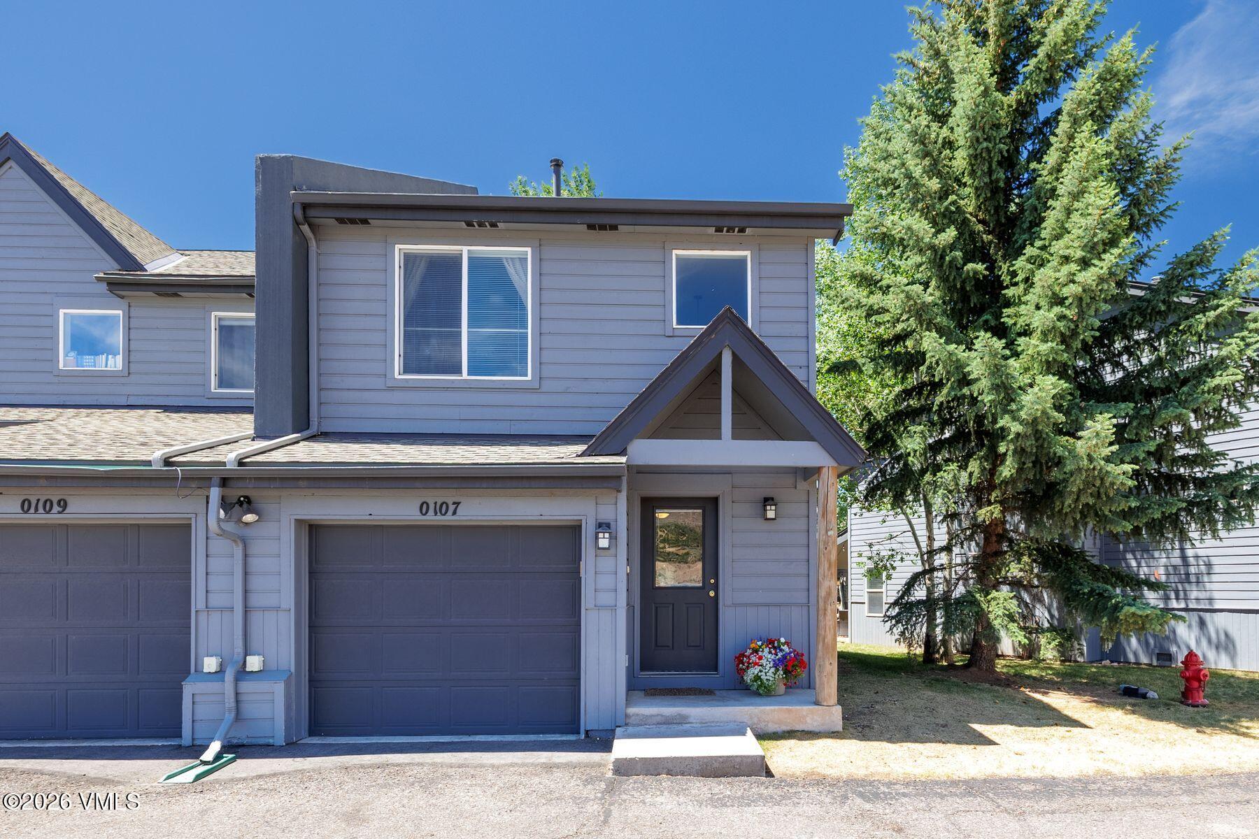 107 Stonegate Circle