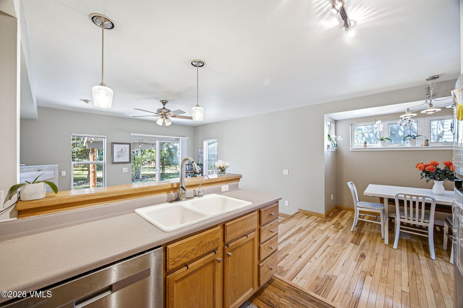 107 Stonegate Circle