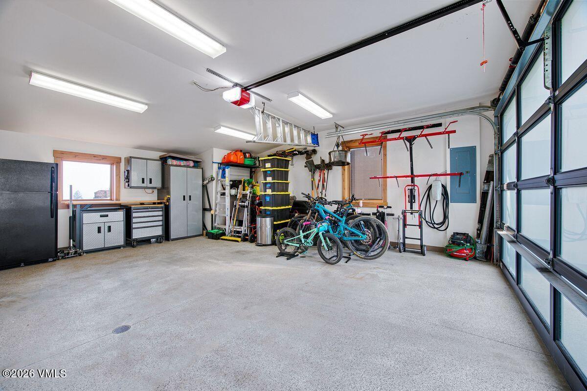 5151 Longsun Lane
