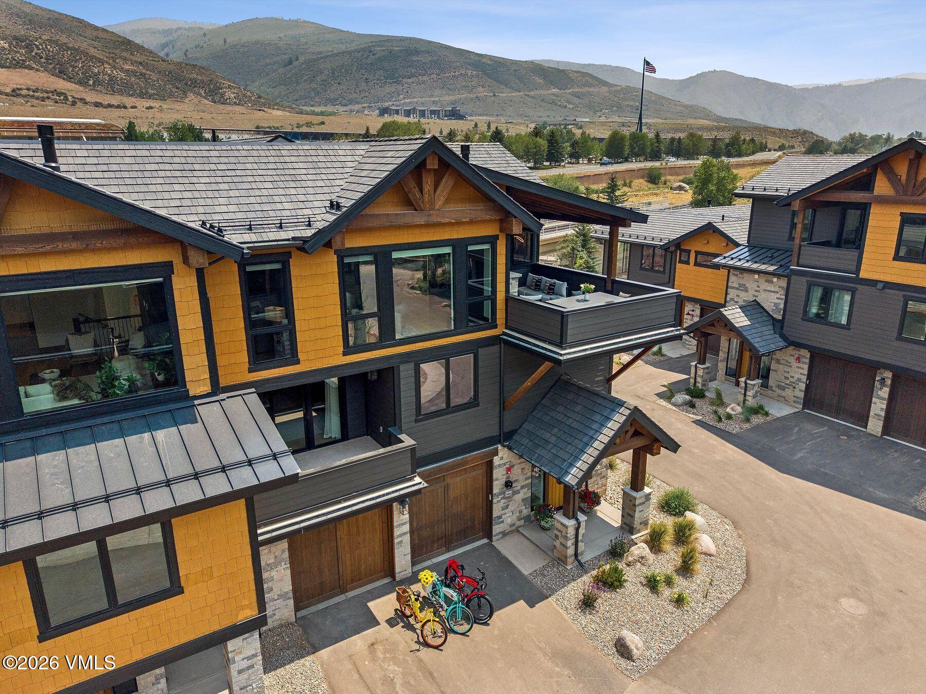 200 Goldfinch Lane