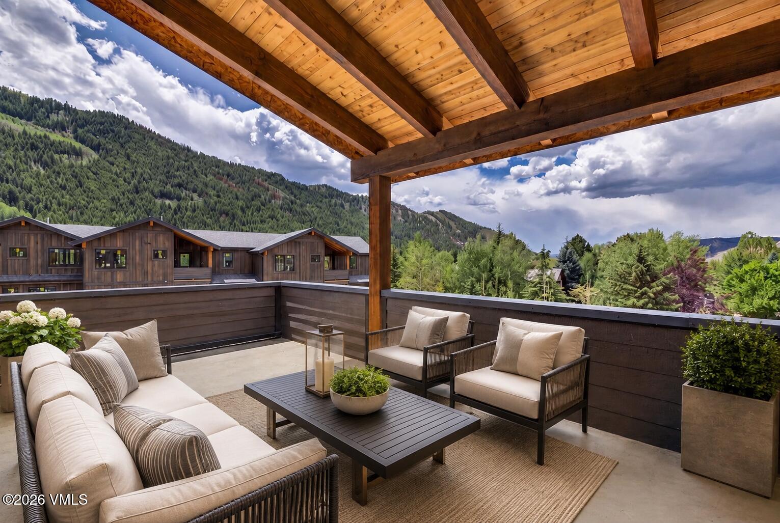 150 Kestrel Drive 4D