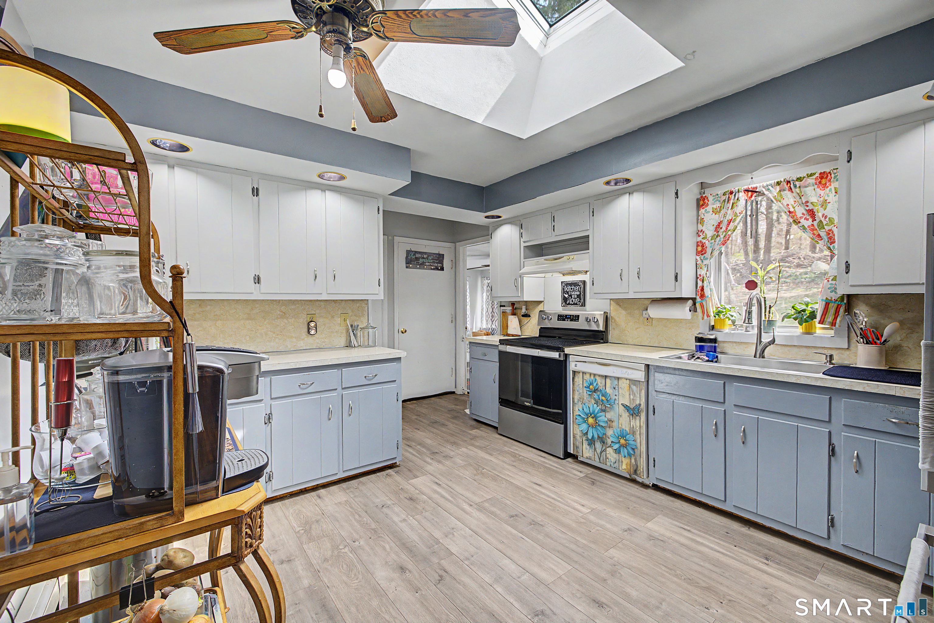 11 Clearview Drive