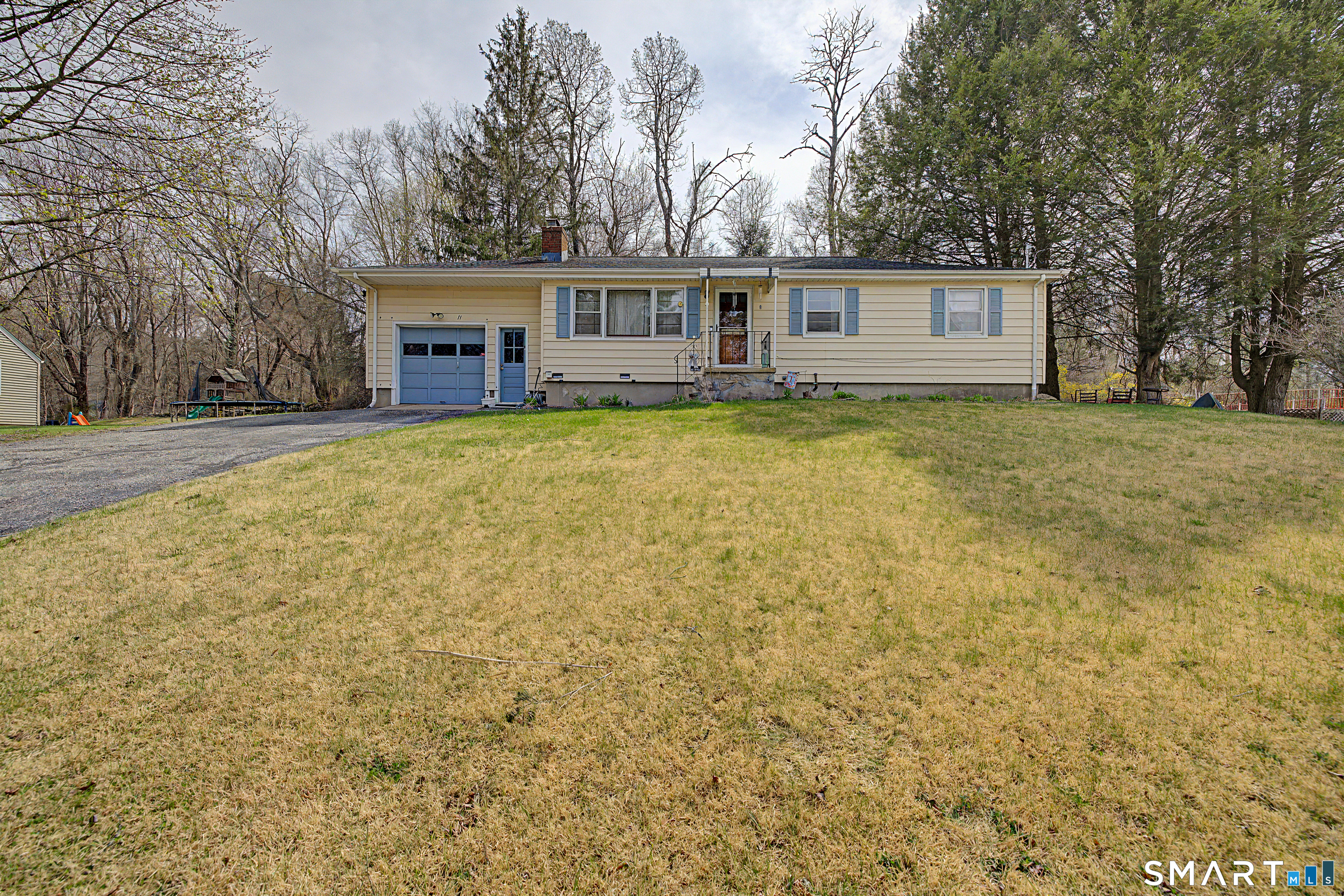 11 Clearview Drive