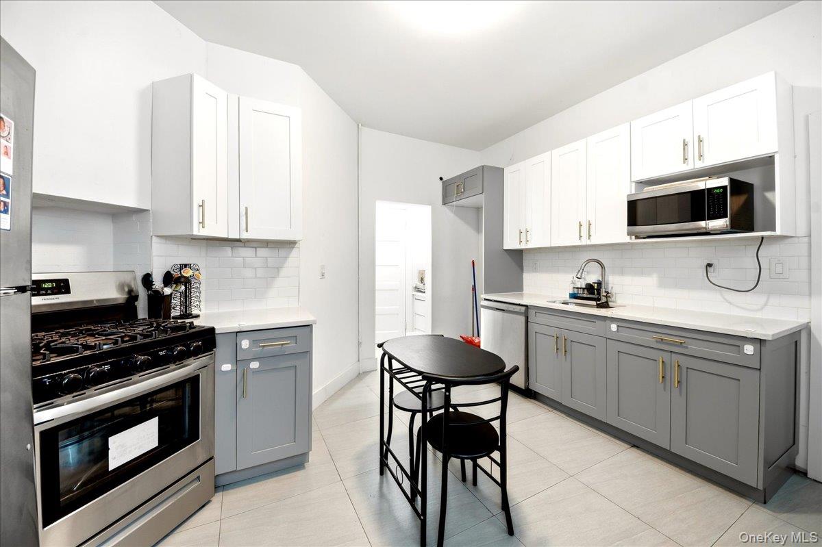 50 S 7th Avenue