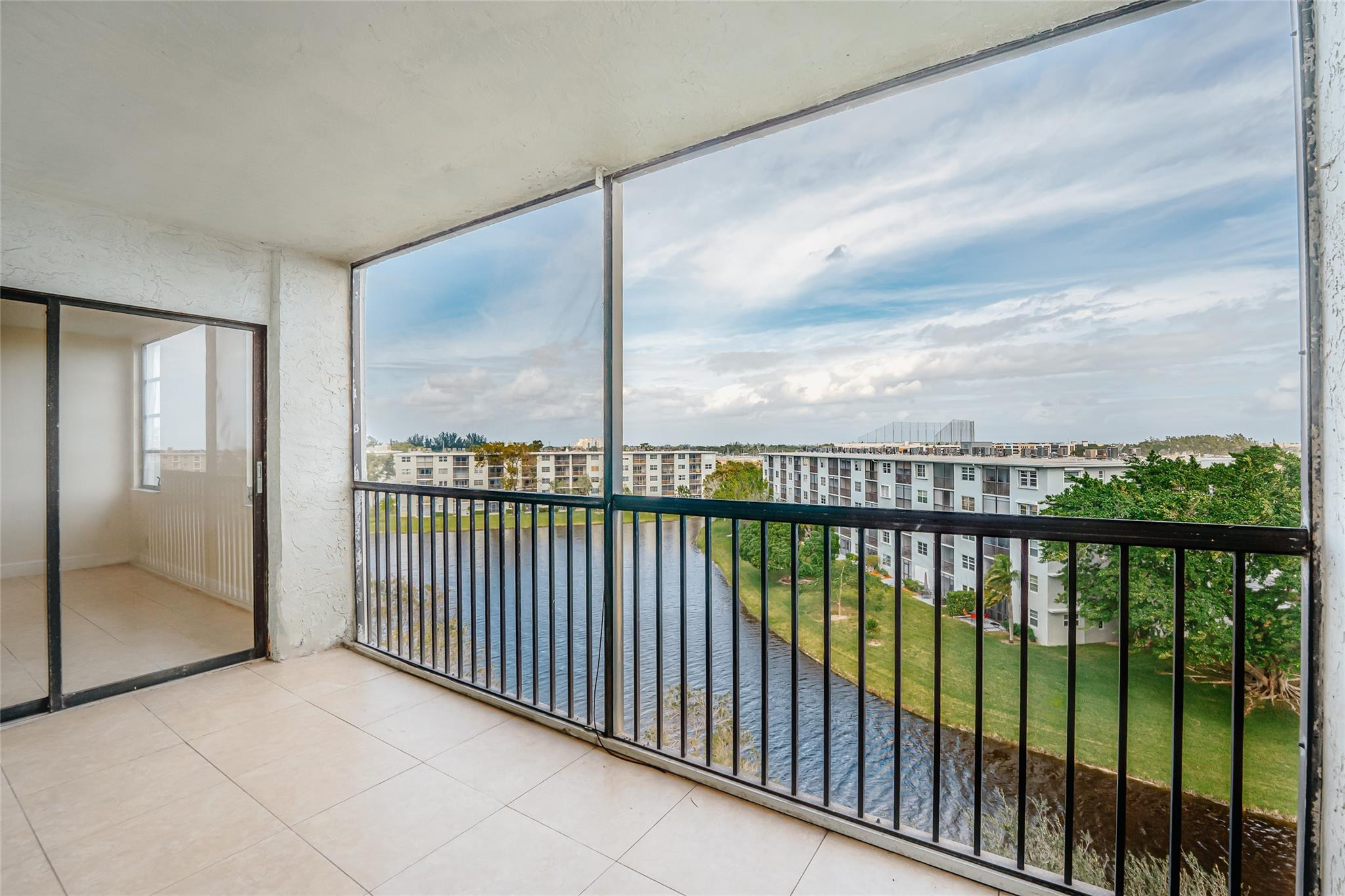 2217 Cypress Island Dr Unit: 607