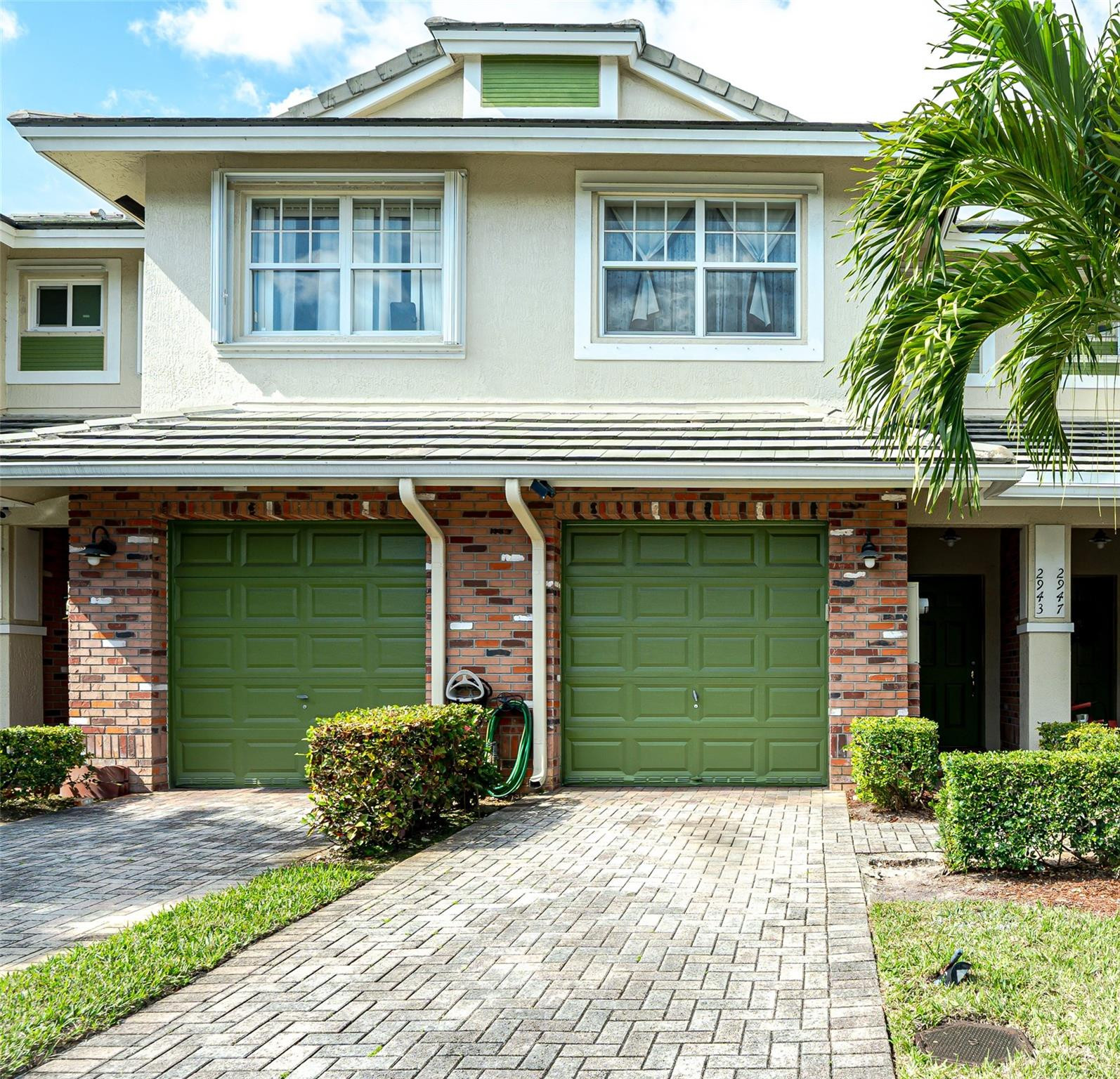 2943 NW 33rd Way