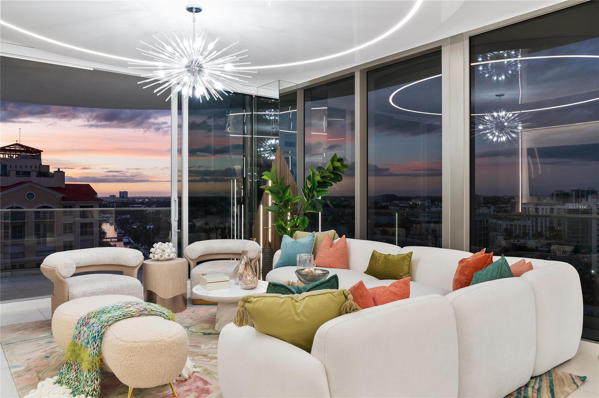 151 N Seabreeze Blvd. 1403