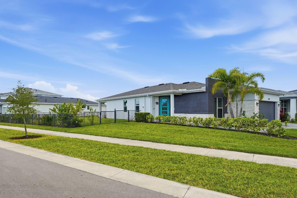 12734 SW Phoenix Drive, Port St. Lucie
