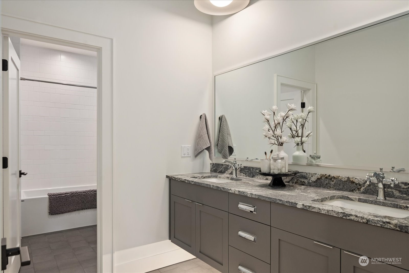 3180 127th Avenue NE