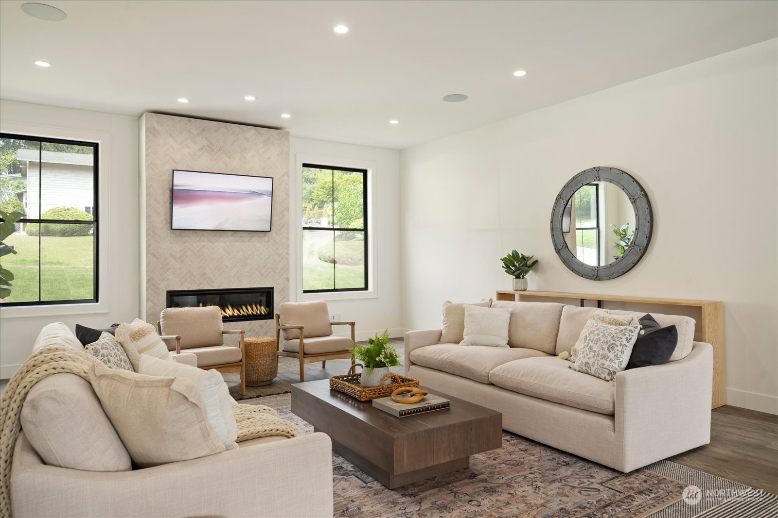 3180 127th Avenue NE