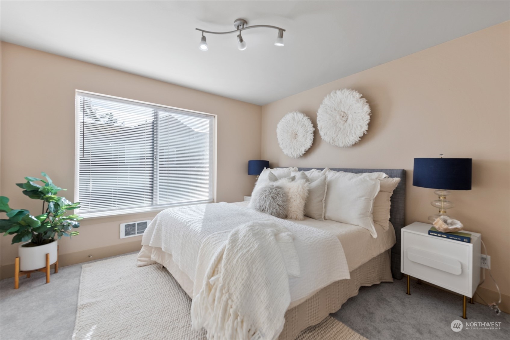 933 N 98th Street Unit: B