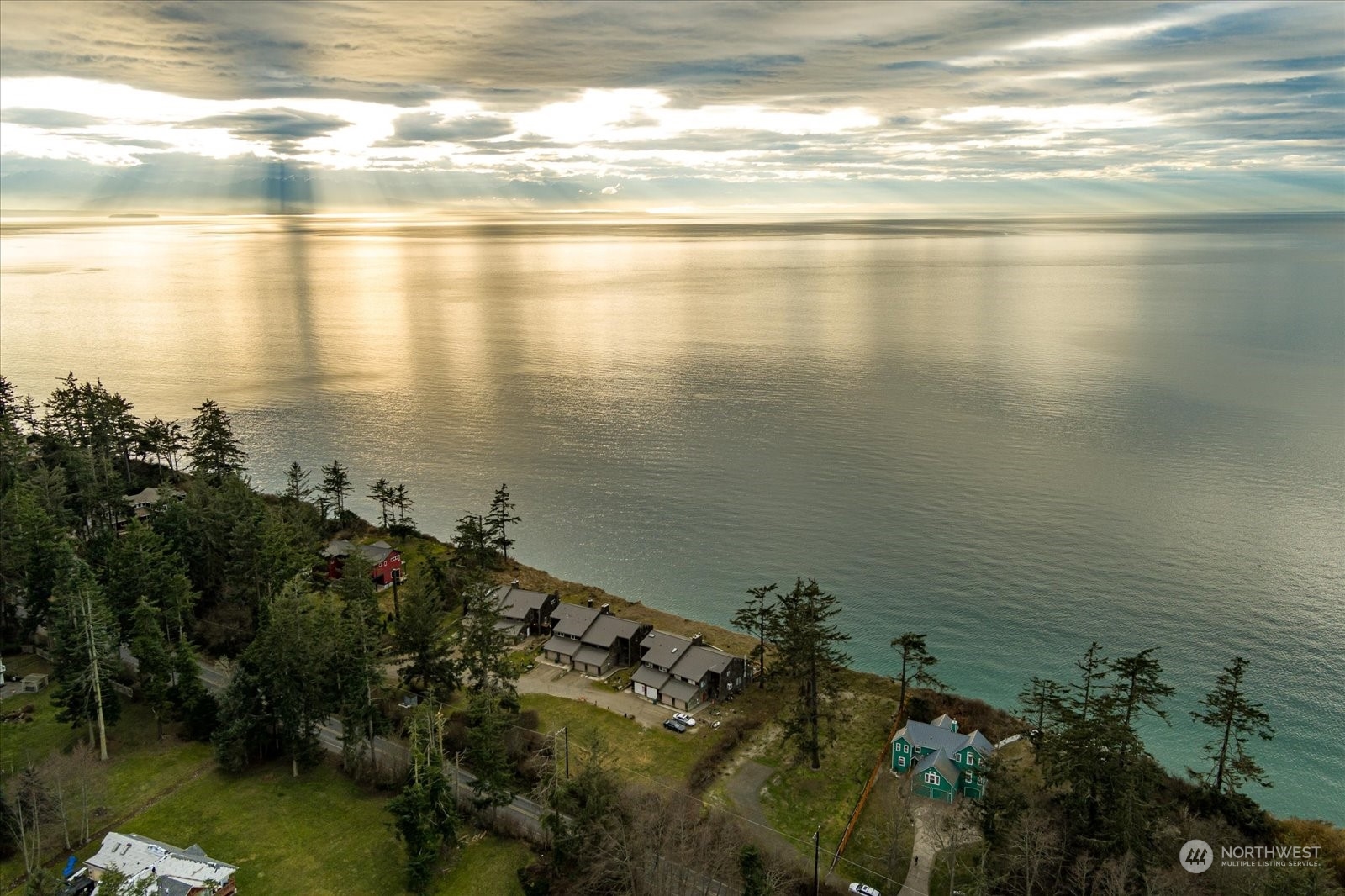 2313 W Beach Road