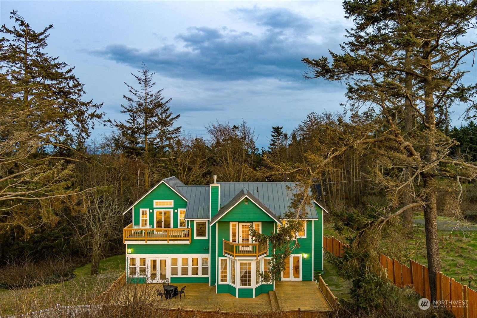 2313 W Beach Road