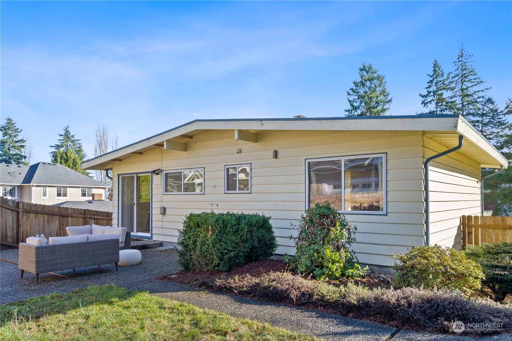 3953 153rd Avenue SE
