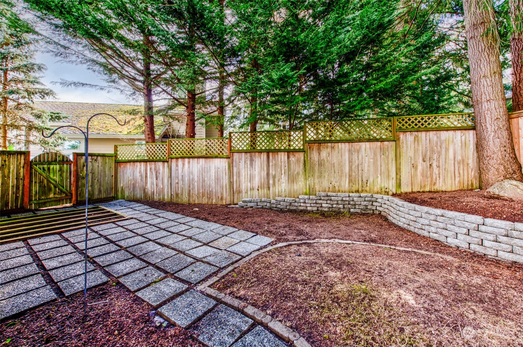 3553 253rd Ct SE