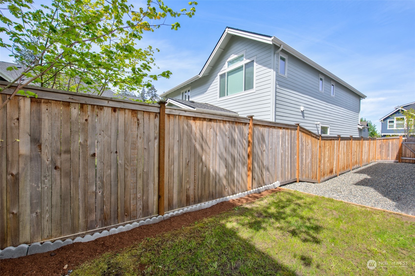 7695 NE 165th Place