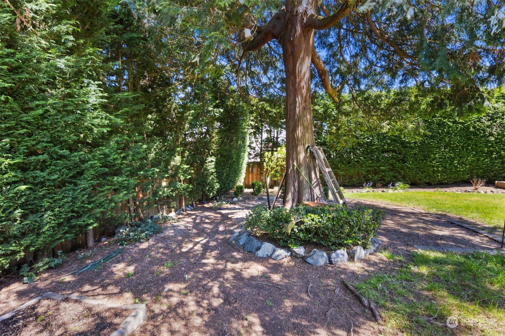 7818 NE 130th AVE NE