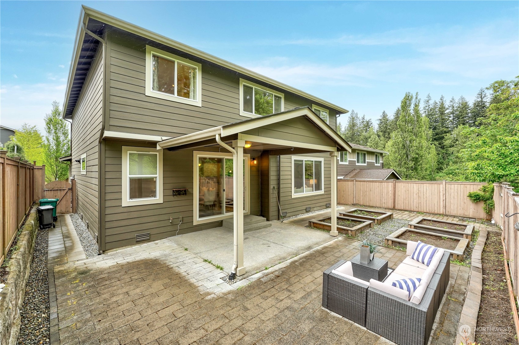 4956 233rd Avenue SE