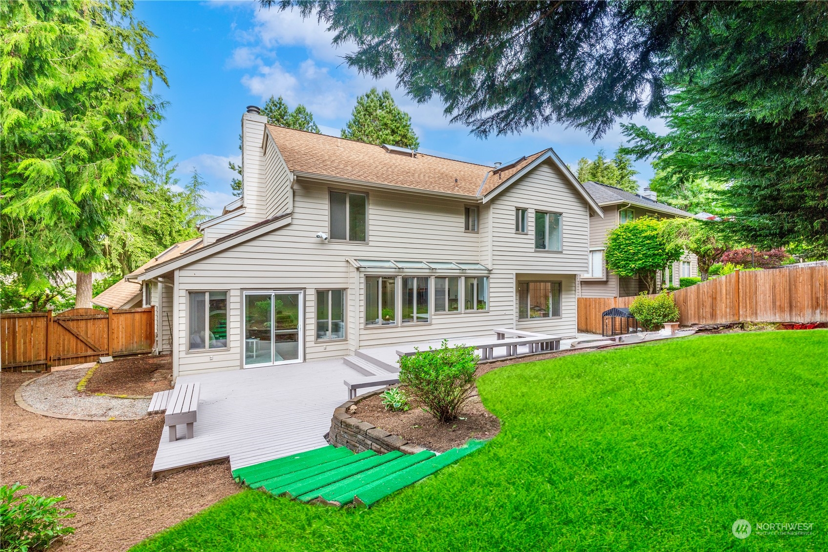 22940 NE 15th Place