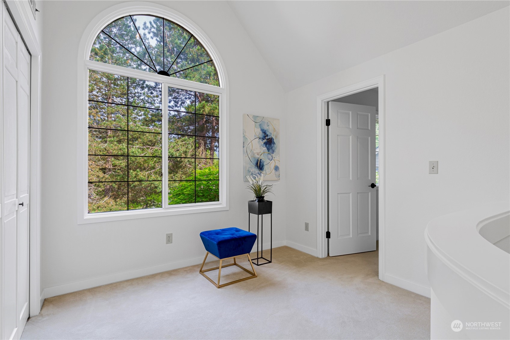 22940 NE 15th Place