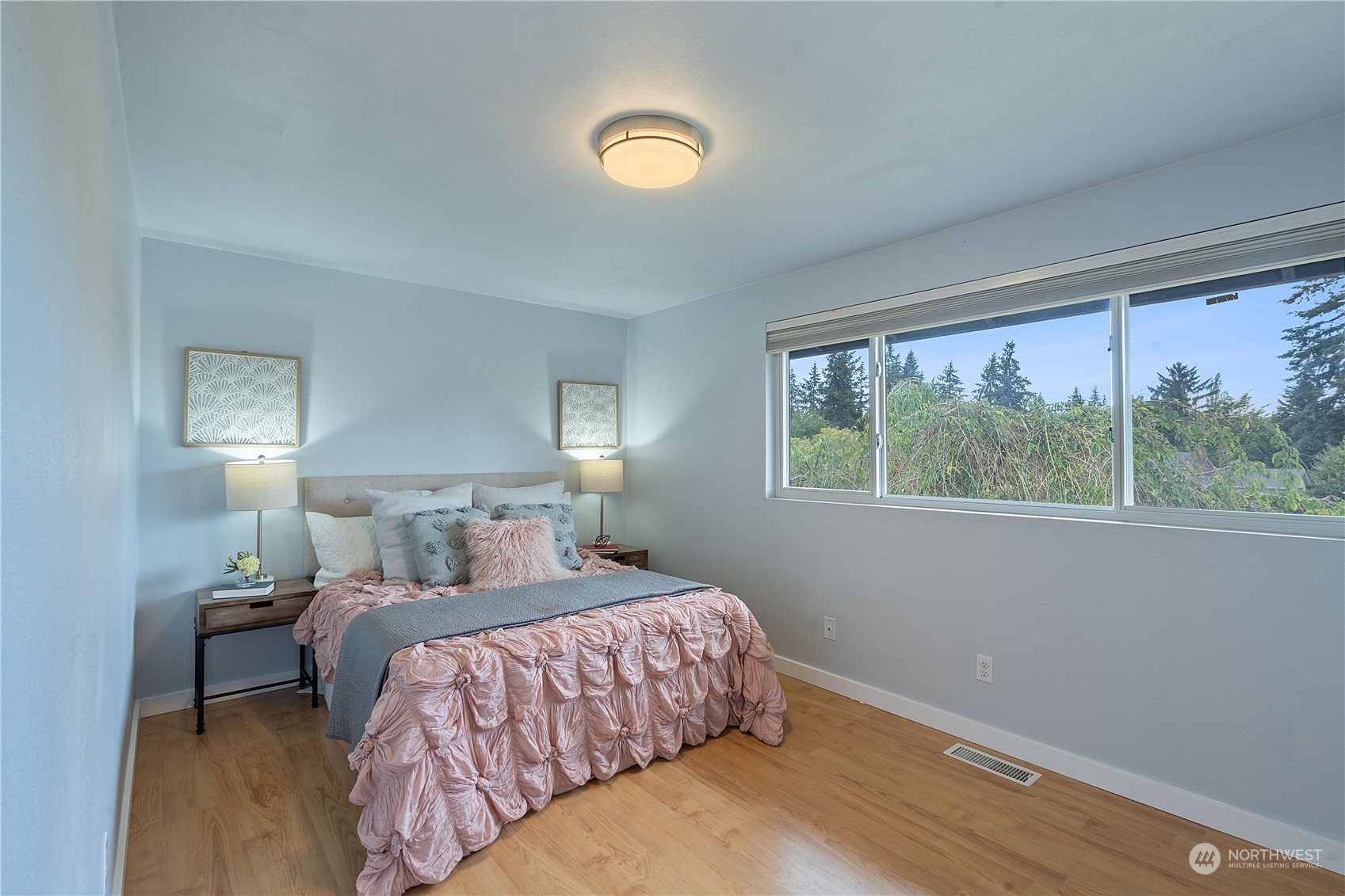 32120 27th Ave SW