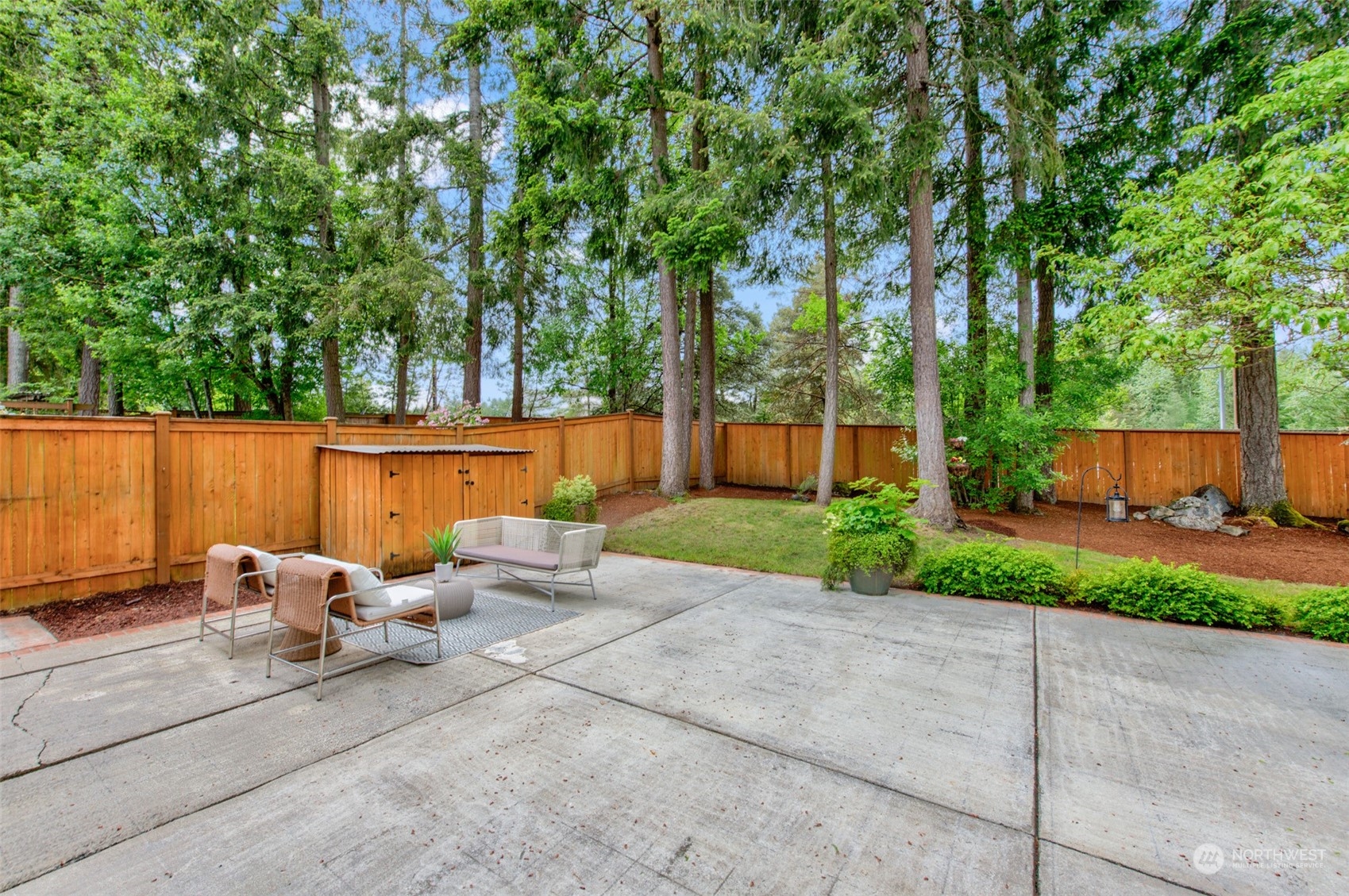 3545 252nd PL SE