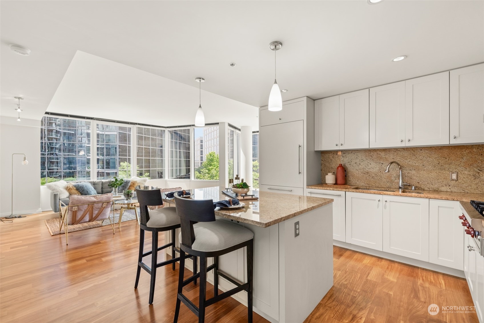 10700 NE 4th St Unit: 912