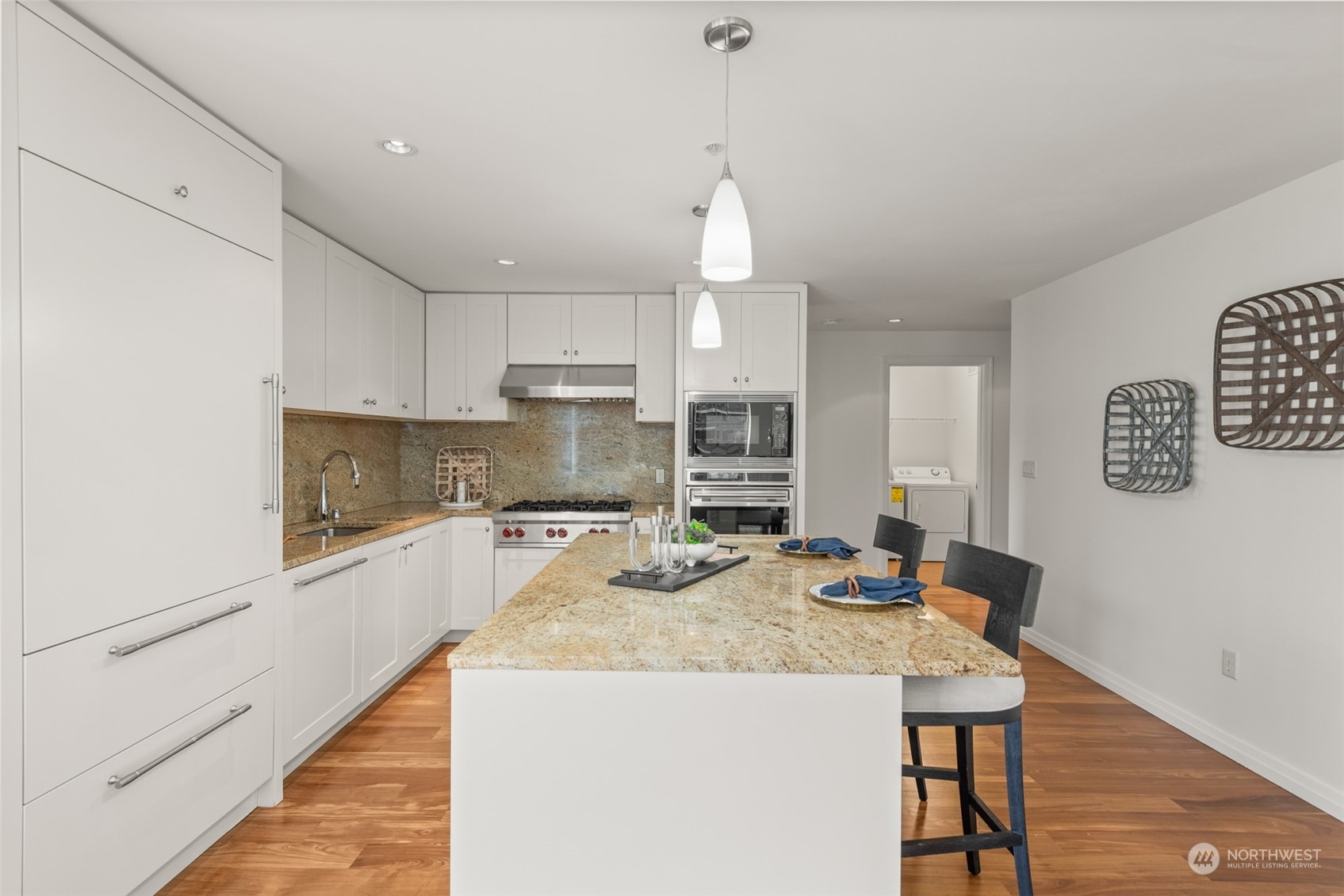 10700 NE 4th St Unit: 912