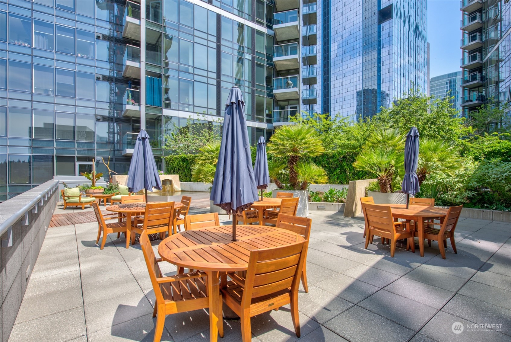 10700 NE 4th St Unit: 912