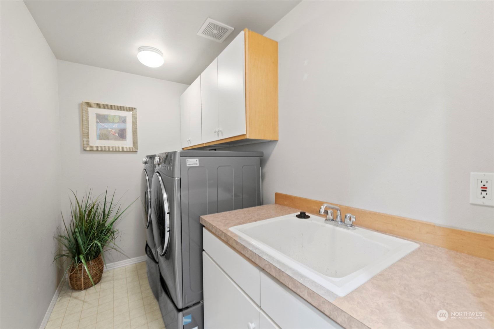 6225 112th Ave SE