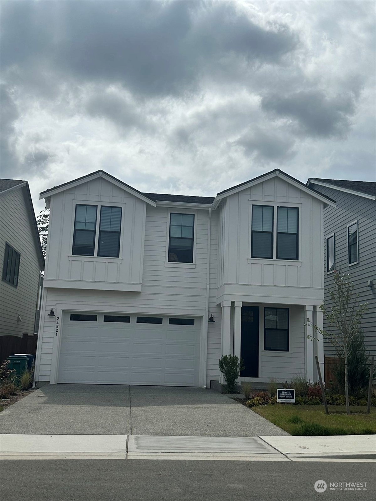 1767 246th ct NE