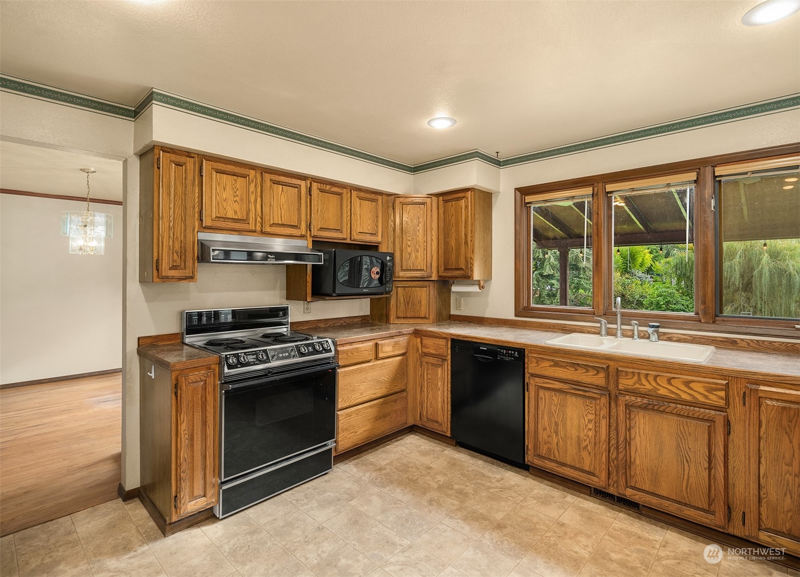 11119 NE 174th Street
