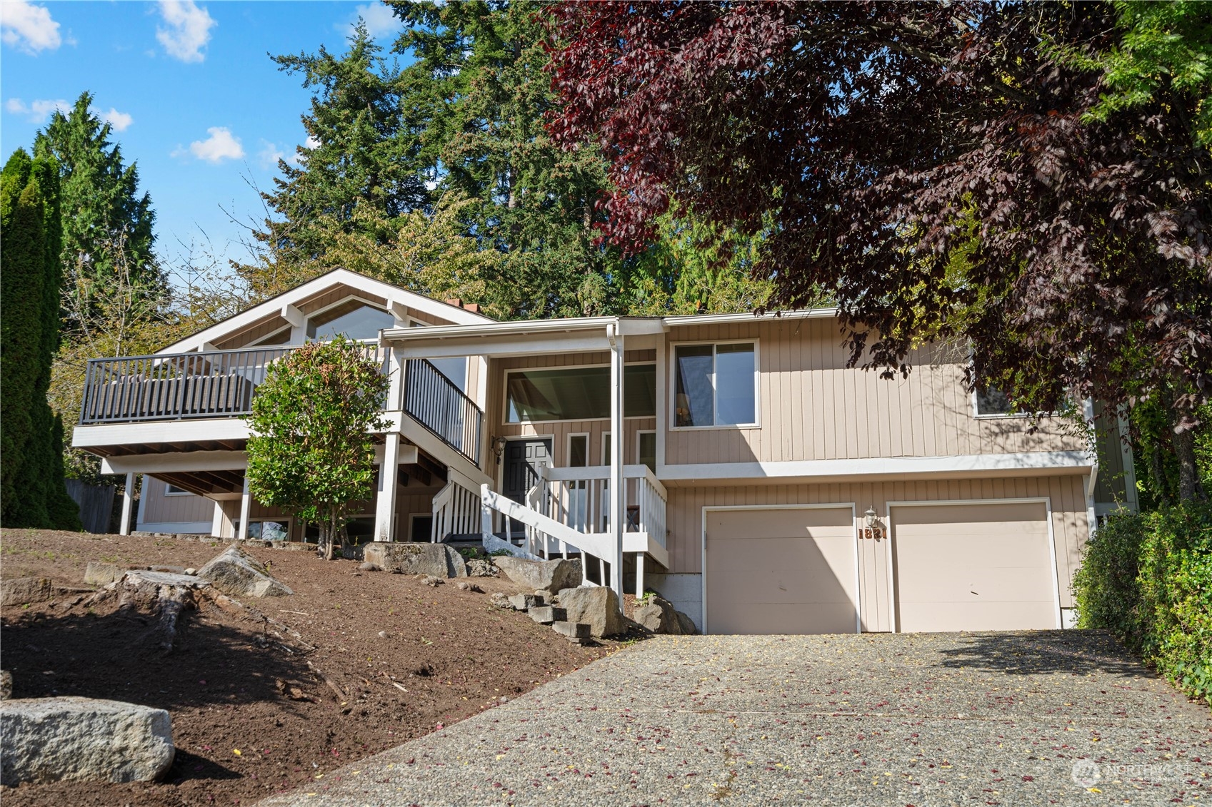 1821 180th Ave NE
