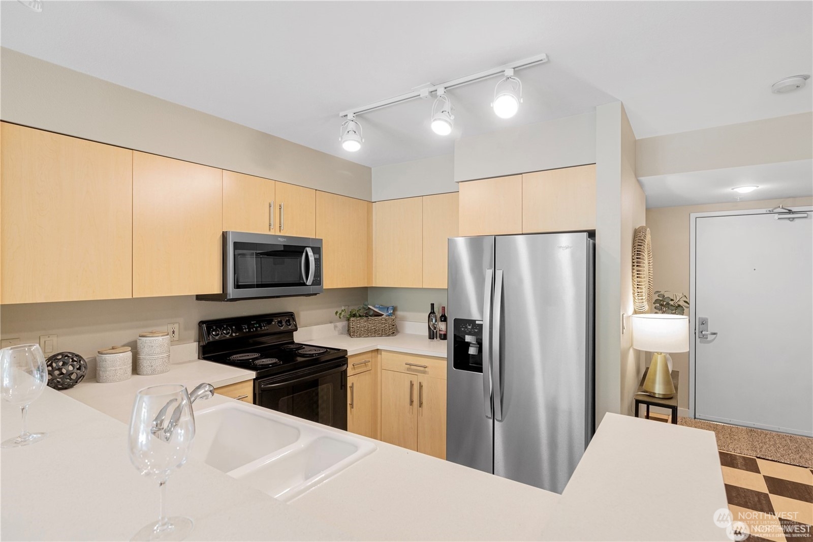 1100 106th Ave NE Unit: 304