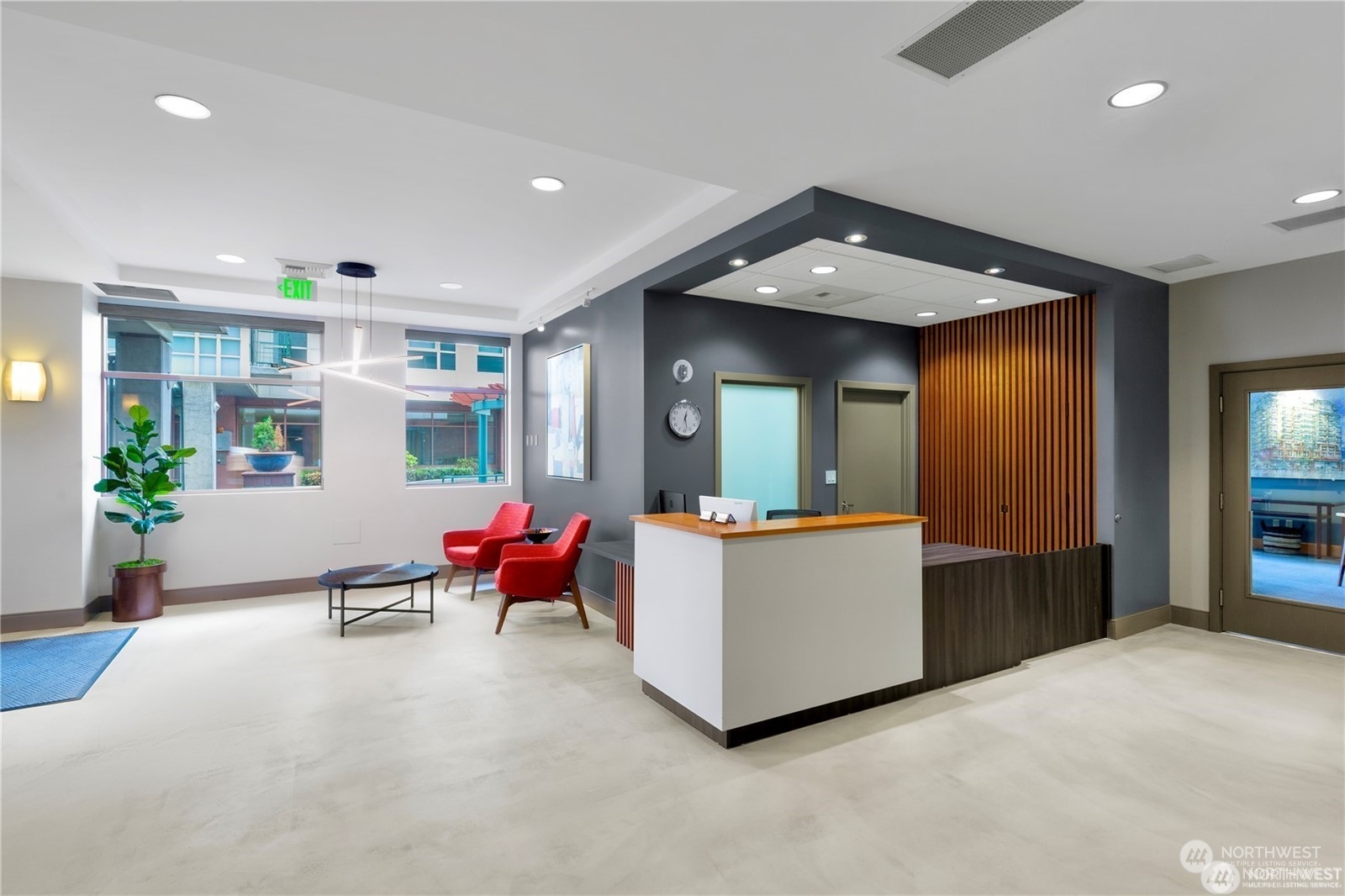 1100 106th Ave NE Unit: 304