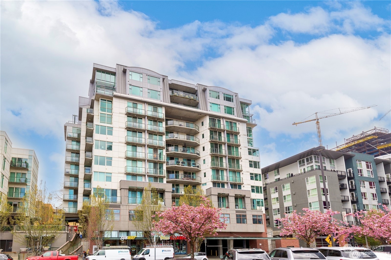 1100 106th Ave NE Unit: 304