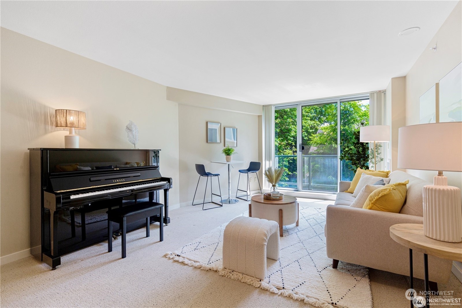 1100 106th Ave NE Unit: 304