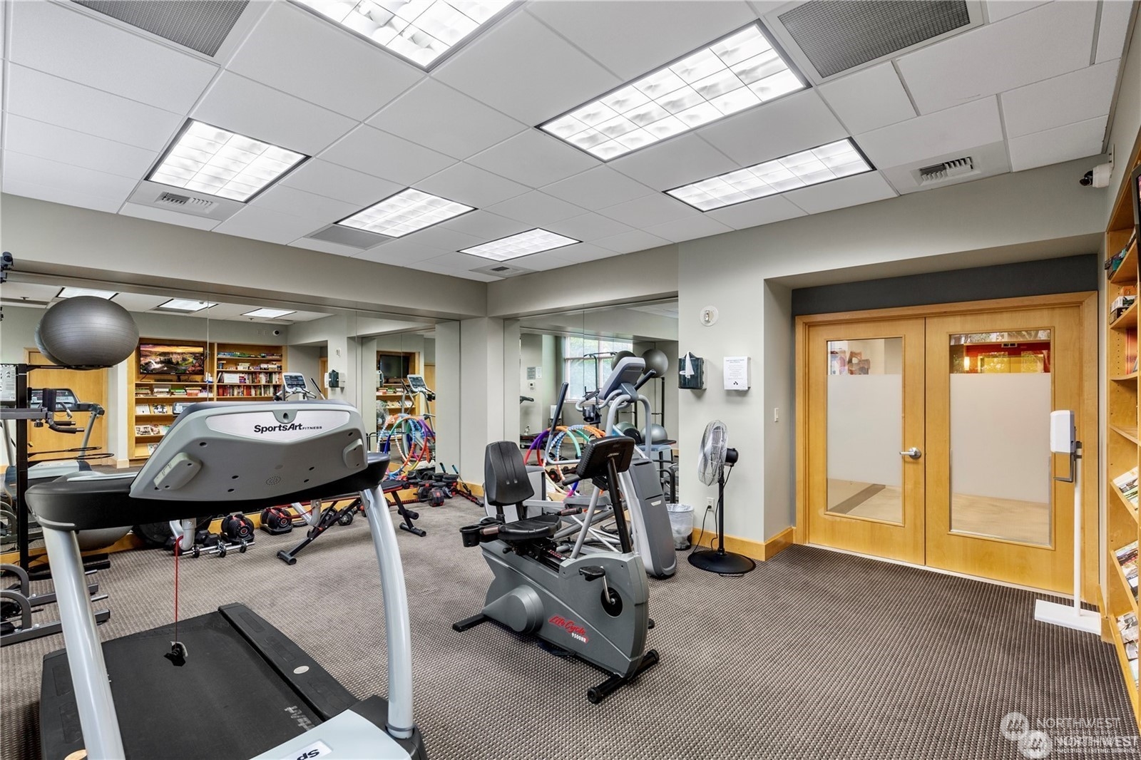 1100 106th Ave NE Unit: 304