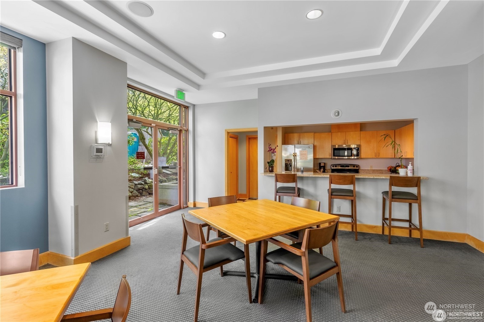 1100 106th Ave NE Unit: 304