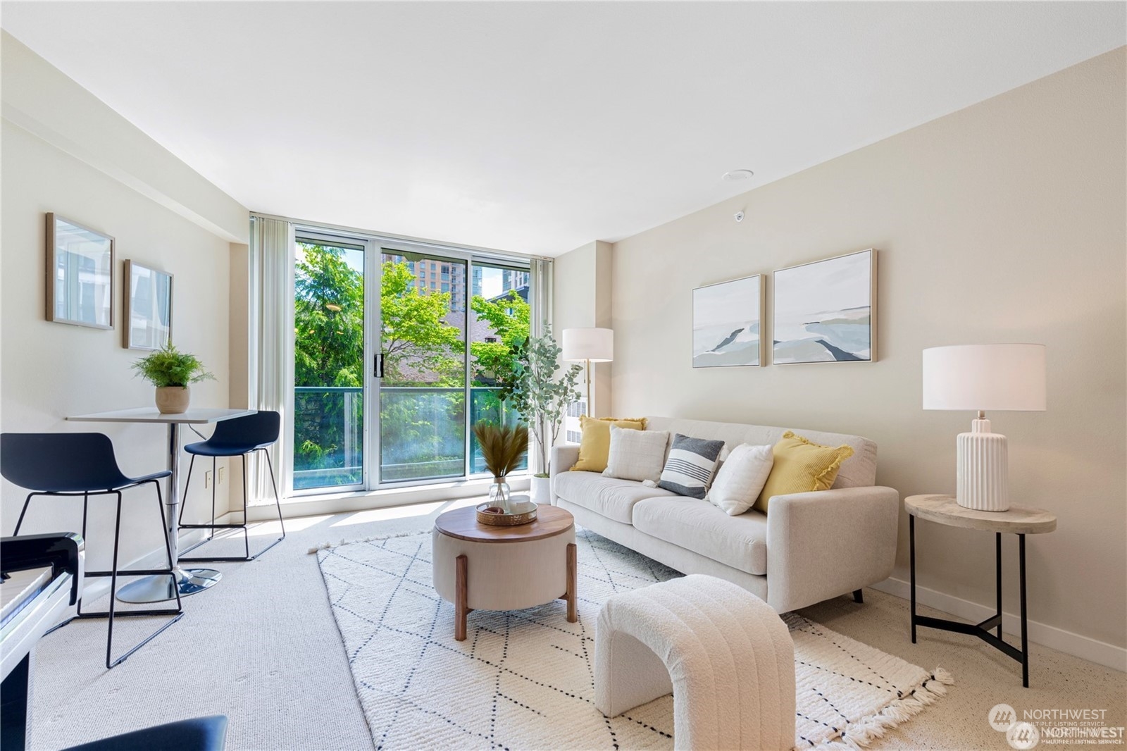 1100 106th Ave NE Unit: 304