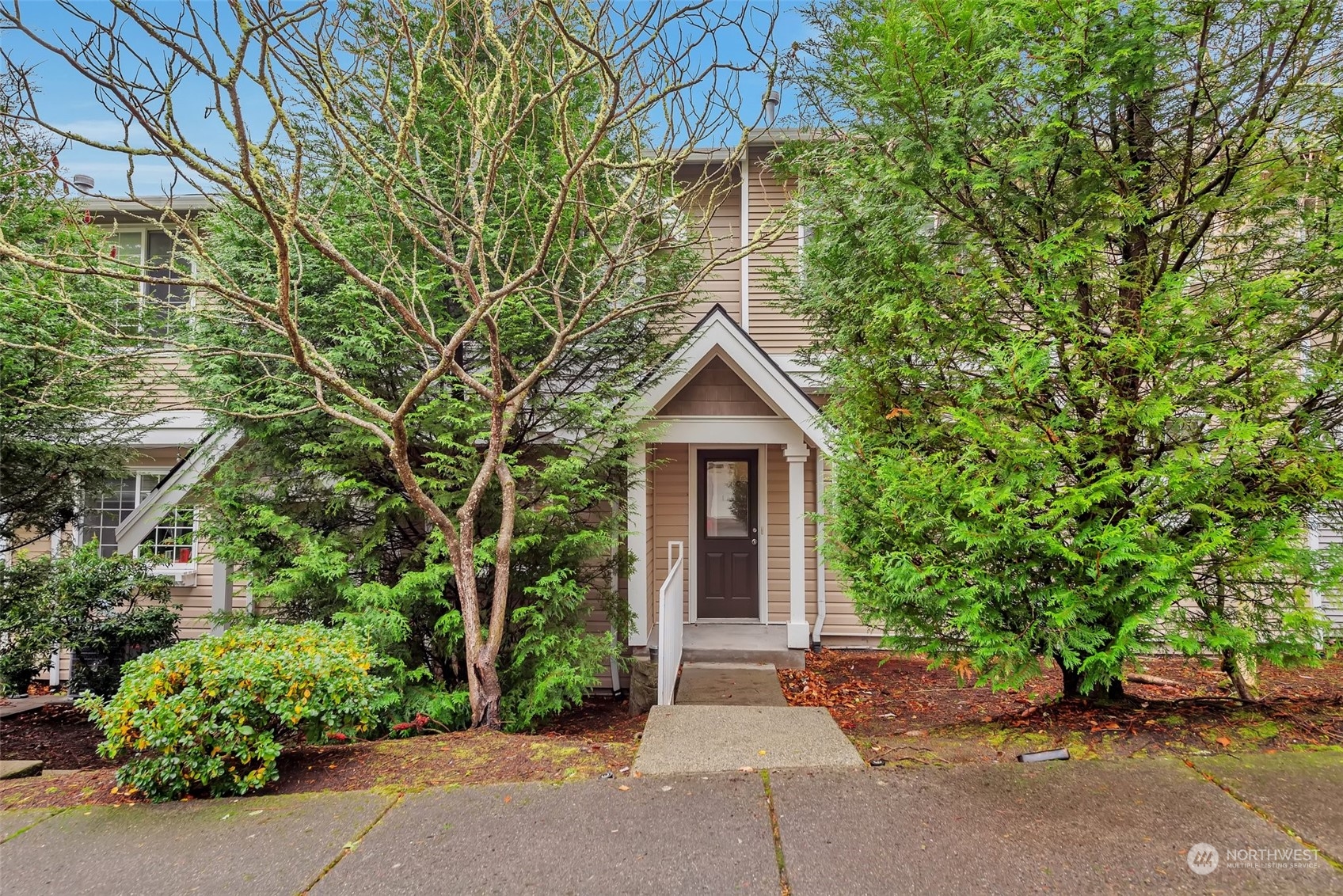 23120 SE Black Nugget Road Unit: L2