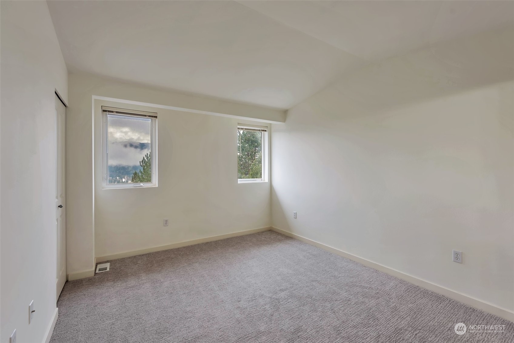 23120 SE Black Nugget Road Unit: L2