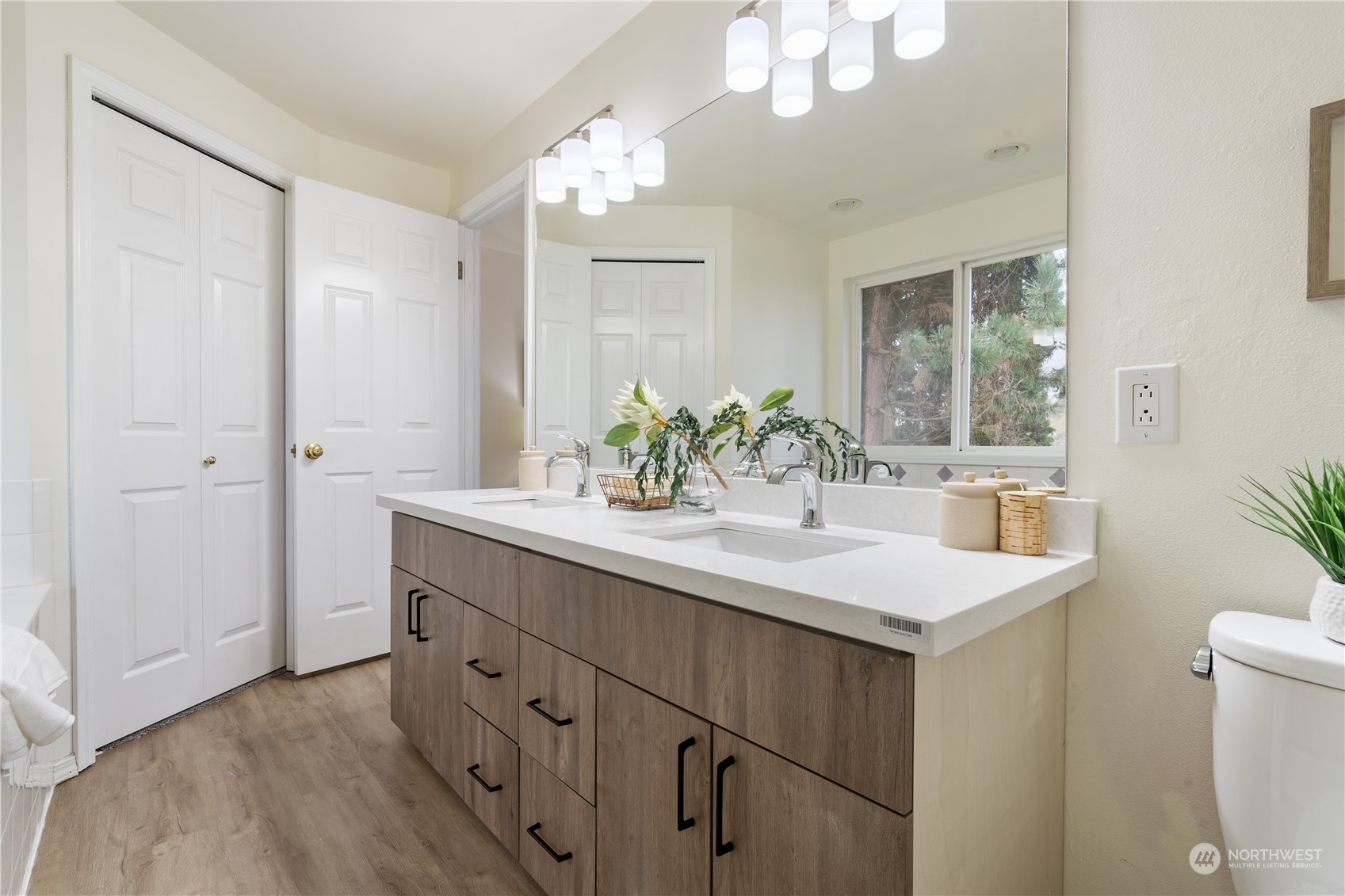 3909 167th PL SW