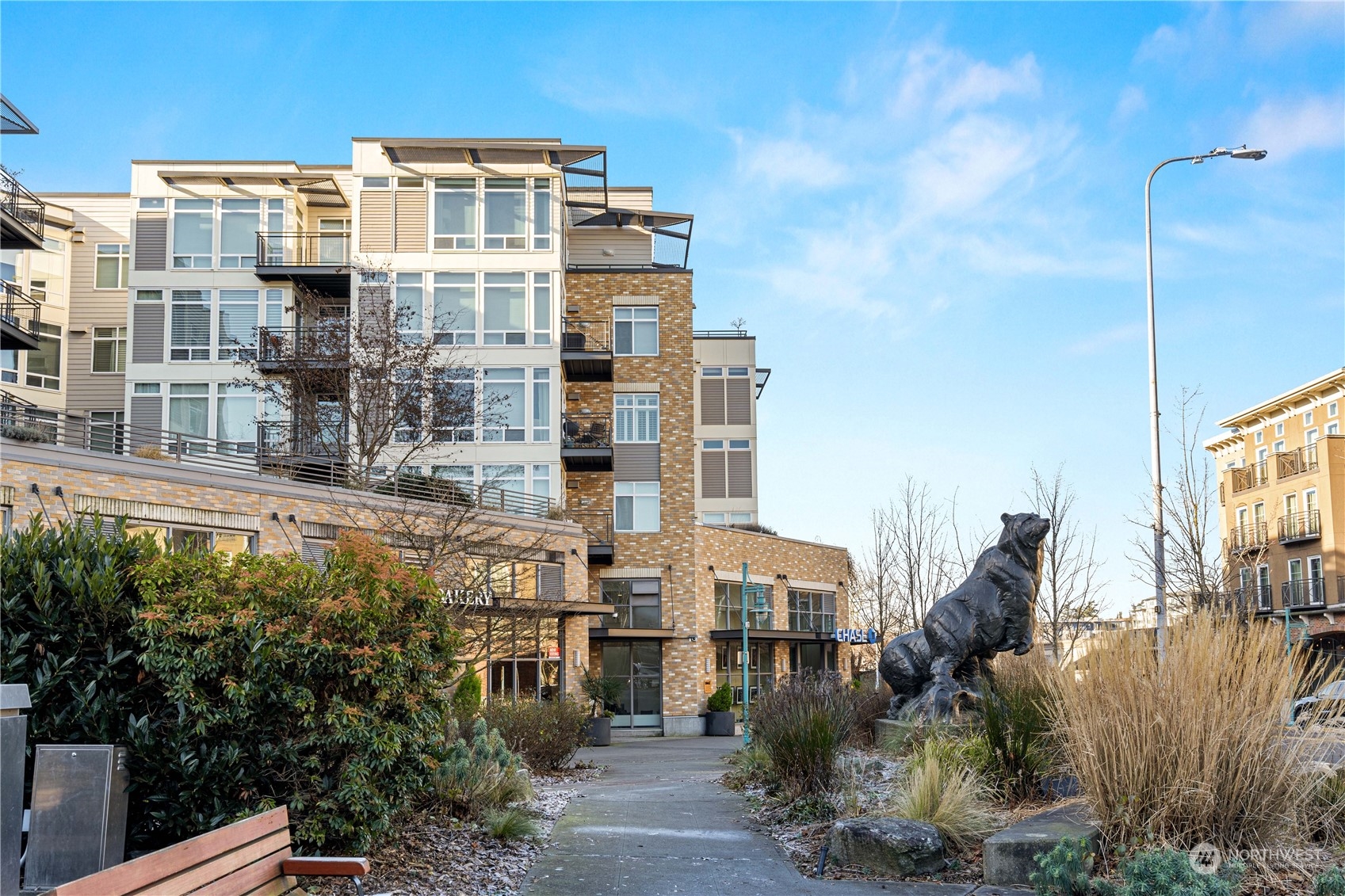211 Kirkland Ave Unit: 216