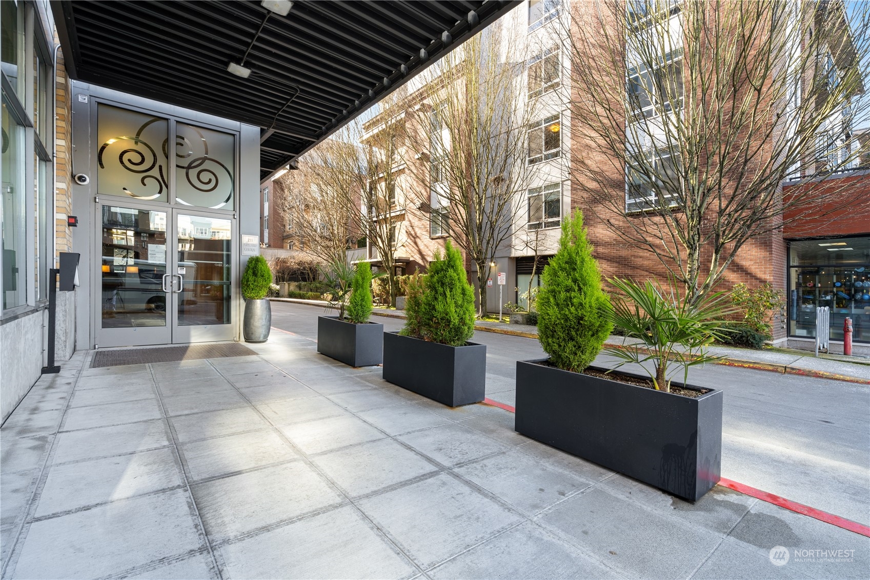211 Kirkland Ave Unit: 216