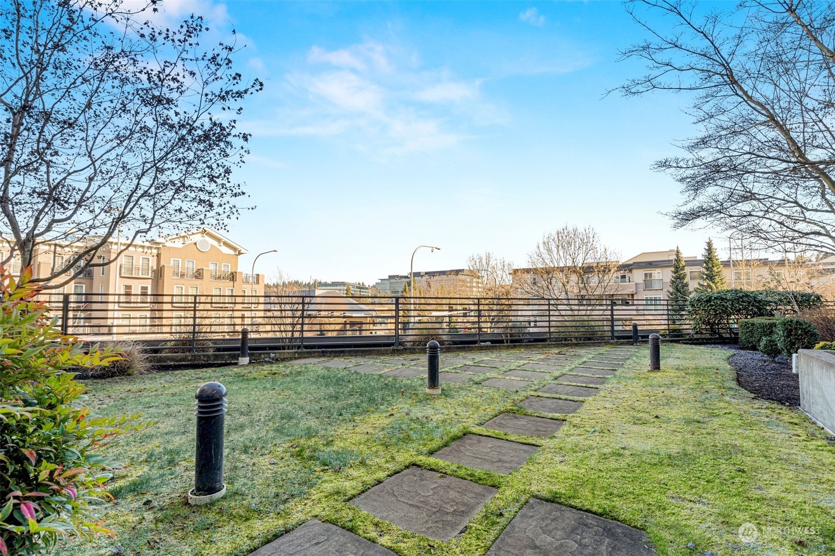 211 Kirkland Ave Unit: 216