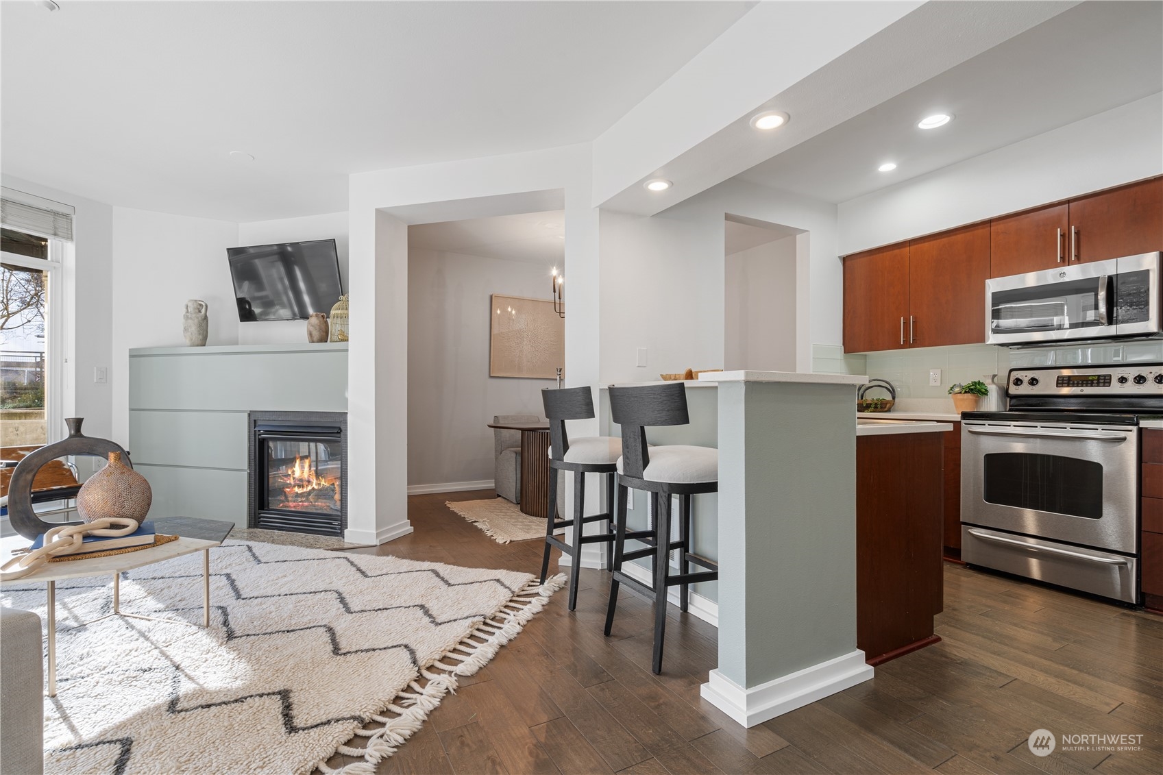 211 Kirkland Ave Unit: 216